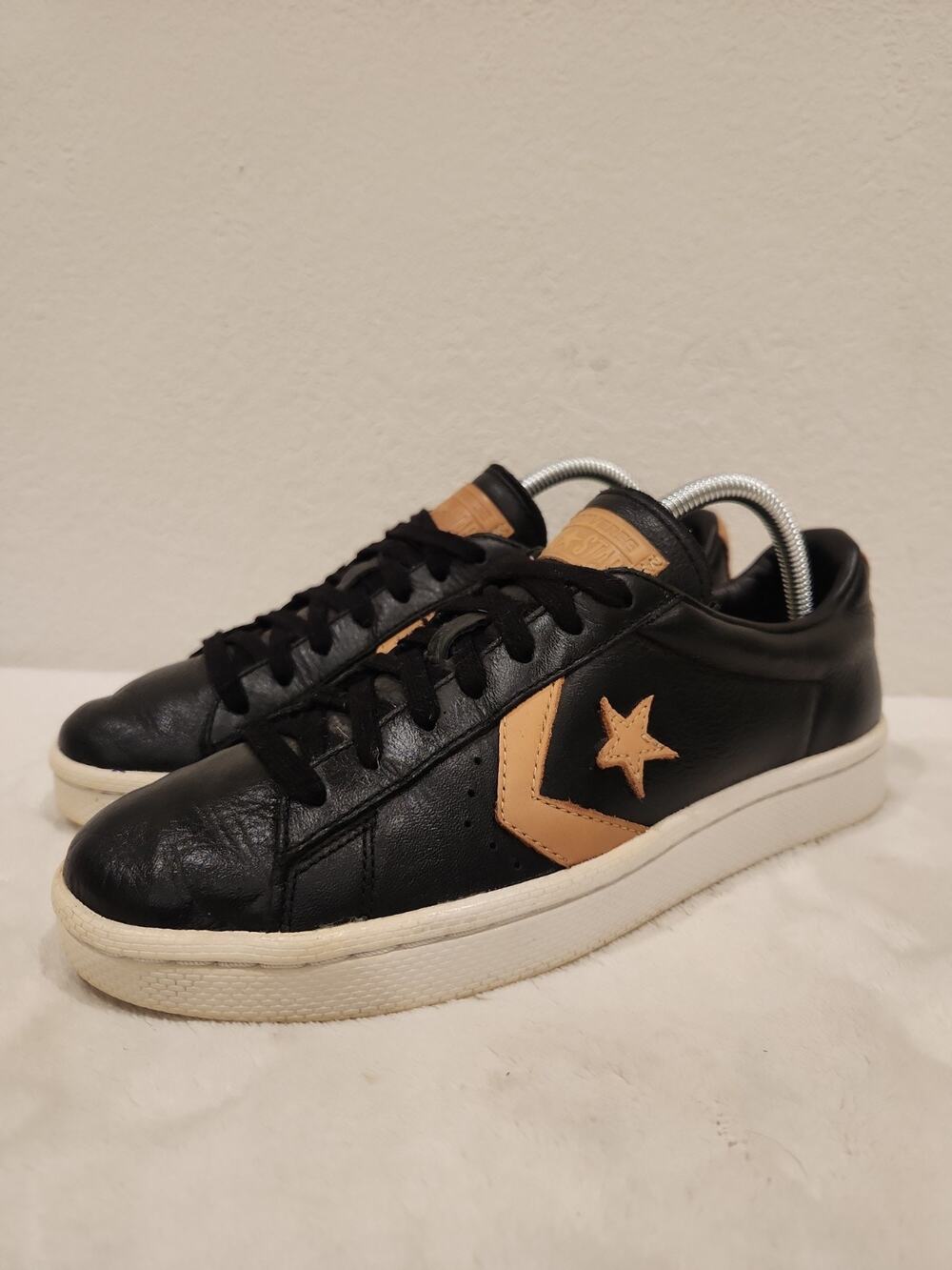Converse Pro Leather 76 Ox Womens 8.5 Sneaker Black Tan Shoes